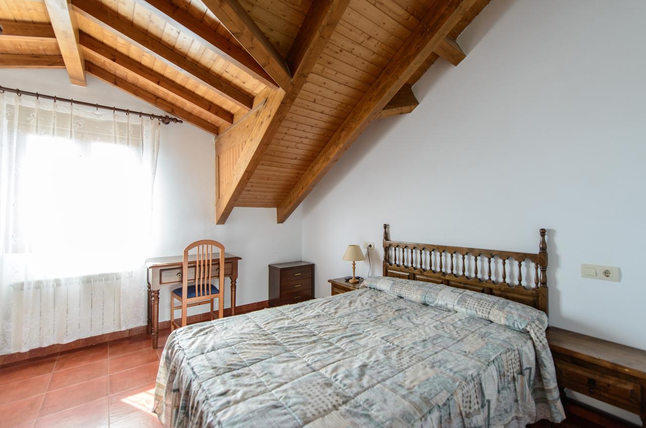 Hostal Camino Real Кальсадилья-де-ла-Куэса Экстерьер фото