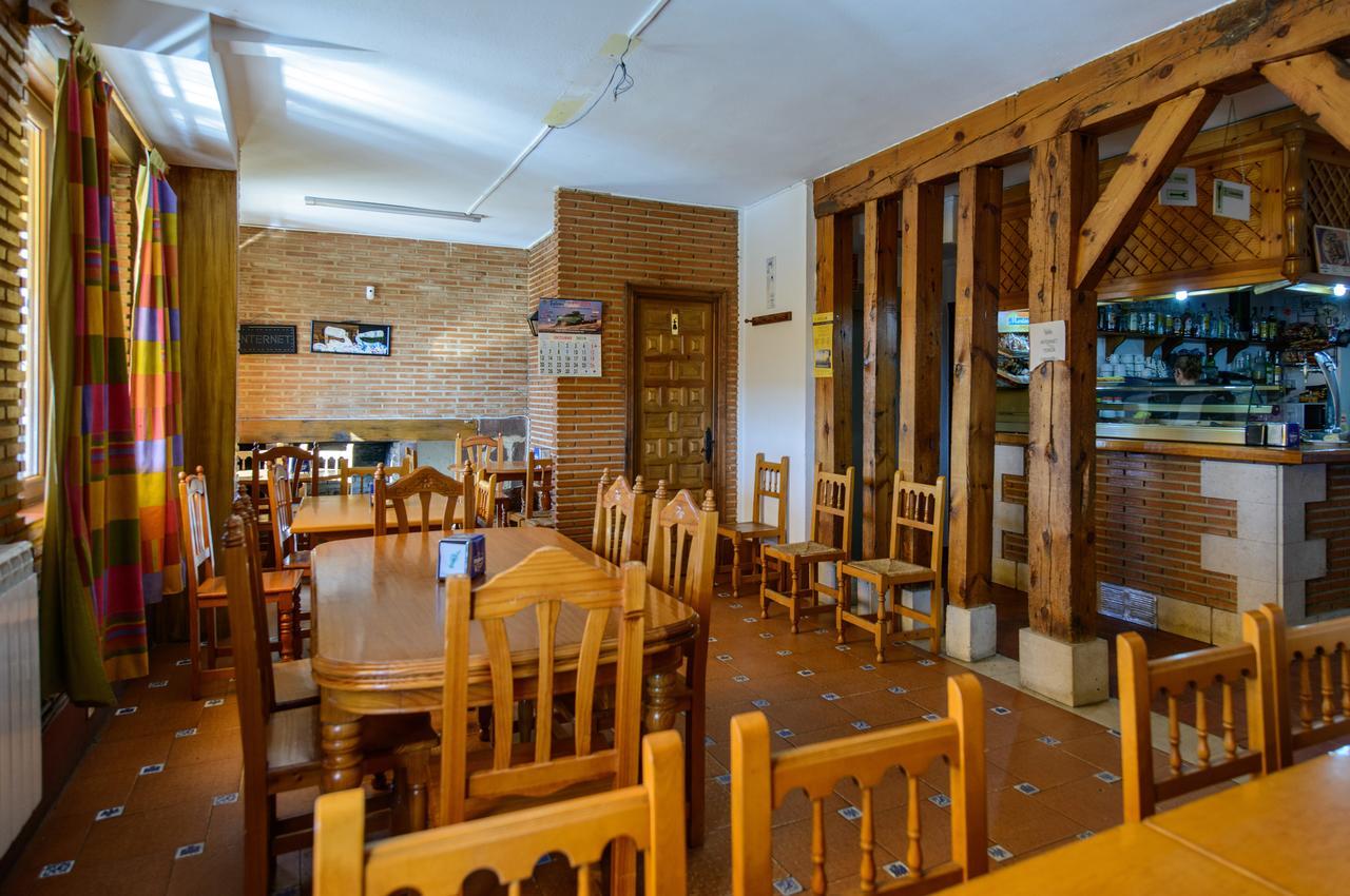 Hostal Camino Real Кальсадилья-де-ла-Куэса Экстерьер фото