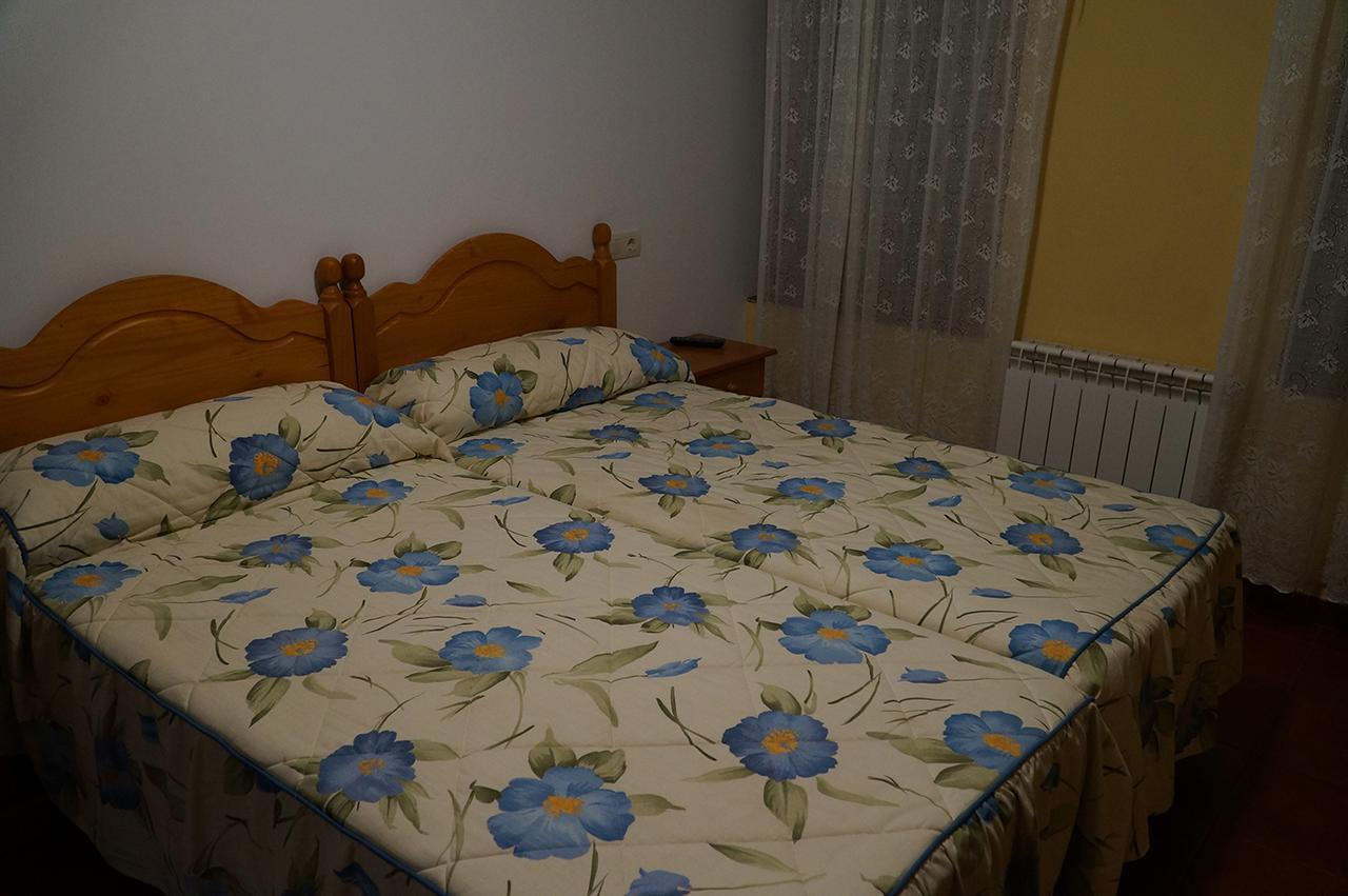 Hostal Camino Real Кальсадилья-де-ла-Куэса Экстерьер фото